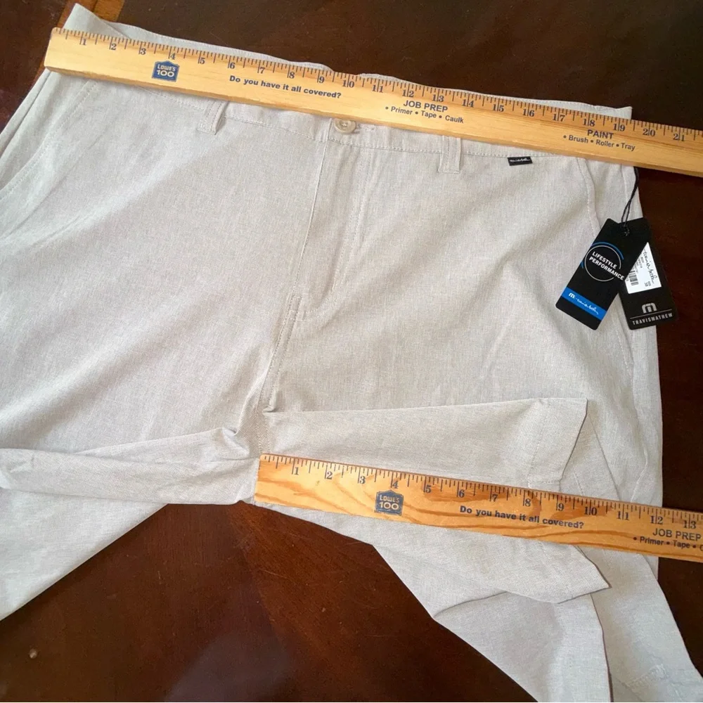 NEW  Travis Mathew Beck Sz 38 Tan Heather Polyester Blend 9